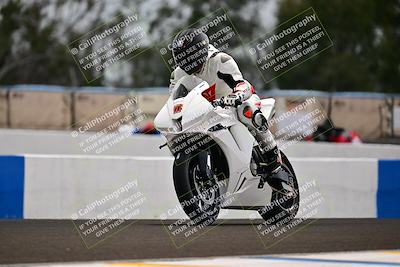 media/Apr-18-2025-TrackDaz (Fri) [[45f5874c44]]/A Group/Session 3 (Turn 6 - Outside)/